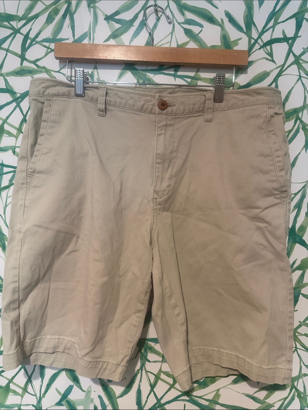 Tommy Bahama Beige Flat Front Men's Shorts
